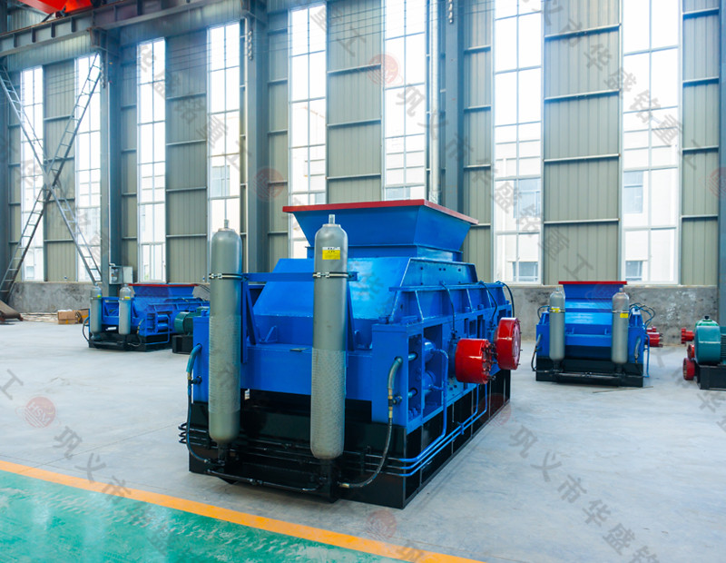 為什么選擇河卵石液壓對(duì)輥制砂機(jī)進(jìn)行砂石生產(chǎn)呢？